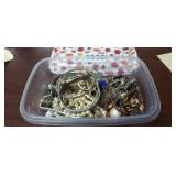 CONTAINER WITH  JEWELRY