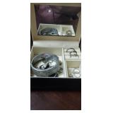 JEWELRY BOX WITH JEWELRY