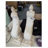WOODEN CORBEL DECOR