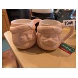 2 SANTA CHRISTMAS MUGS