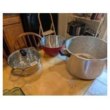 POT, STEAMER, AND MIXING BOWL