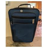 PROTEGE ROLLING SUITCASE