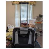 BELLA RUSSO CARRY-ON SUITCASE *LOOKS NEW