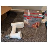 KITCHEN AID FOOD GRINDER (HAS CRACK)