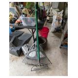 2 RAKES