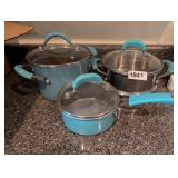 (3) PIONEER WOMAN DISHES WITH LIDS