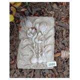 FLORAL GARDEN STONE