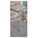 METAL PLANT STAND