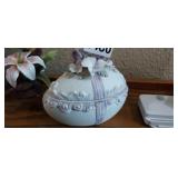 1963 LEFTON CHINA BISQUE PORCELAIN EASTER EGG