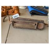 VINTAGE CHAS FORSCHNER SCALE