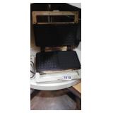 OSTER WAFFLE MAKER