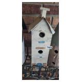 BIRDHOUSE