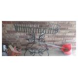 WROUGHT IRON CURL PLANT STAND