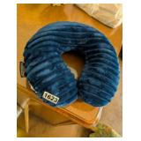 NECK PILLOW