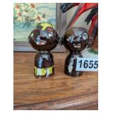 SALT AND PEPPER SHAKERS *NO CORK