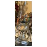 VINTAGE KEROSENE LAMP