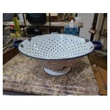 VINTAGE ENAMEL STRAINER BOWL