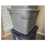 TOTE WITH LID