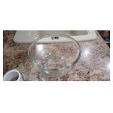 GLASS MIXING BOWL