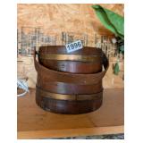 VINTAGE WOODEN ICE BUCKET