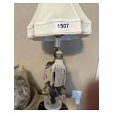 BEAUTIFUL VINTAGE LAMP WITH PRISMS