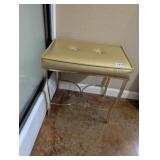 VINTAGE VANITY STOOL