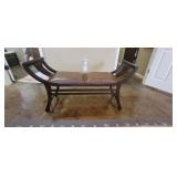 NICE 2 SEATER SETTEE