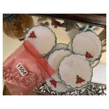 COASTER SIZE EMBROIDERED DOILIES