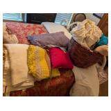 BEDDING AND LINENS