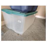 TOTE WITH LID