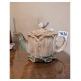 TEA POT