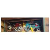 CONTENTS OF HUTCH *ODDS AND ENDS