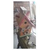 BIRDHOUSE