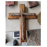 CROSS DECOR