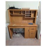 COMPUTER DESK