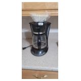 MR COFFEE COFFEE MAKER WITH FILTERS