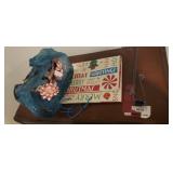 WREATH HOLDER, CHRISTMAS BAG, RIBBON AND BOWS LOT