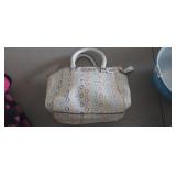 GUESS LOS ANGELES PURSE, GENTLY USED
