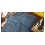 LEVIS 501 JEANS, SIZE 35 X 34, GENTLY USED