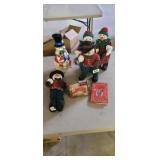 CHRISTMAS FIGURINES