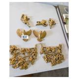 FLOWERS, CHERUBS, AND BIRDS WALL DECOR