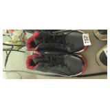 JORDAN SHOES SIZE 9.5