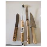 3 KNIVES AND GRILL MOP