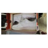 WHITE NIKES SIZE 12