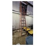 10FT LOUISVILLE LADDER
