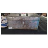 METAL TOOL BOX  WITH TOOLS