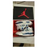JORDANS SIZE 6Y