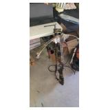CROSSBOW WITH QUIVER AND ARROWS
