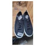 BOBS SHOES SIZE 10