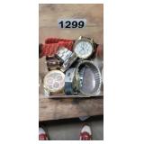 LOT OF WATCHES